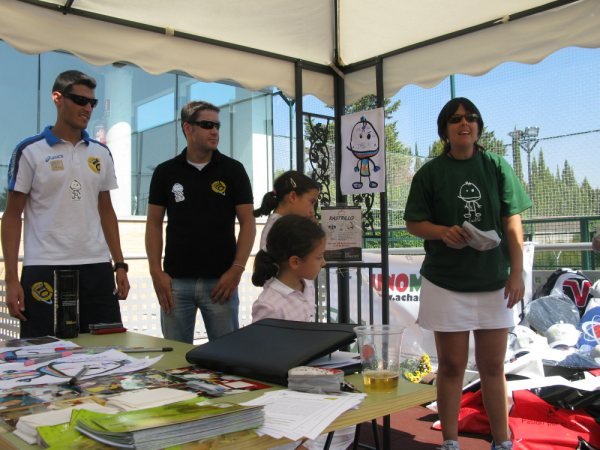 Pádel solidario: torneo a favor de los niños del Barrio de San Blas 2009